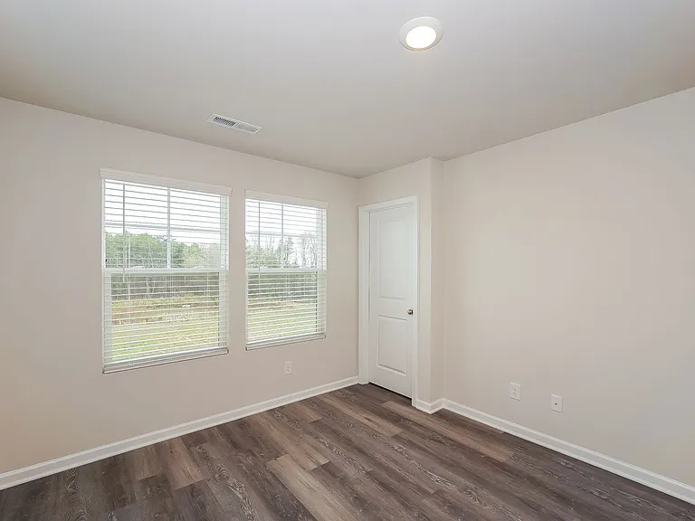 1215 Briarhill Rd #C — Photo 9