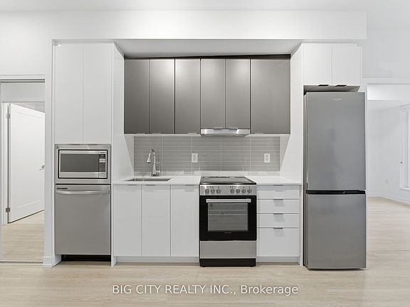 5th image of 9763 Markham Rd #202