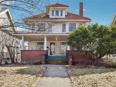 1435 W Clifton Blvd, Lakewood, OH, 44107
