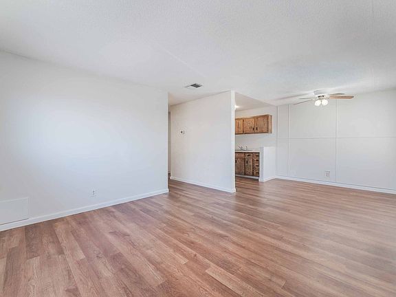 4th image of 208 Orland St APT 13
