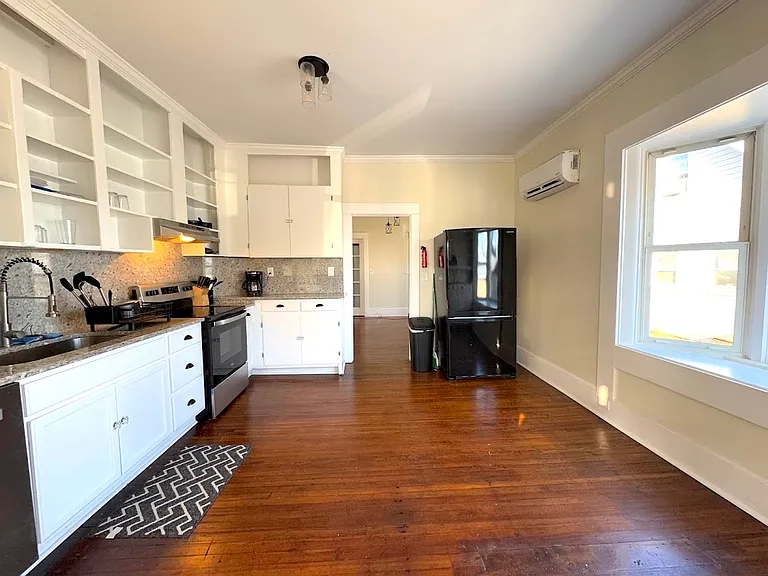 1233 E Center St #H-2 — Photo 14