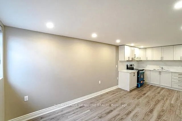 7102 Salme Dr — Photo 3