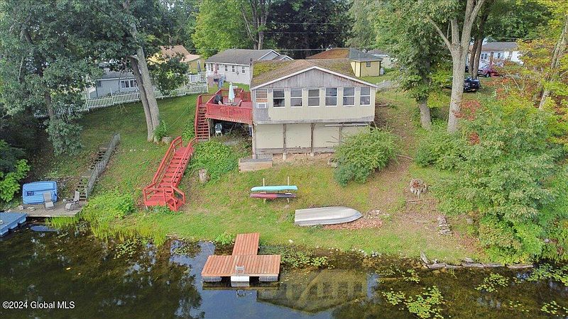 2nd image of 547 Sullivan Way