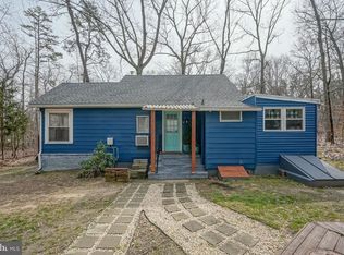 2 Spring Circle Dr, Monroeville, NJ 08343