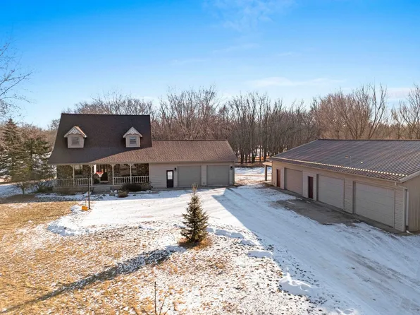 8614 River Rd, Suring, WI 54174