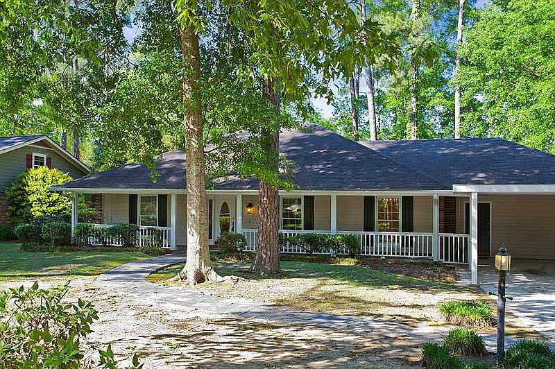 1st image of 168 Belle Terre Blvd