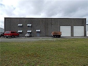 1st image of 624 Sunset Park Dr