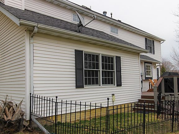 3rd image of 3111 Dorset Ct
