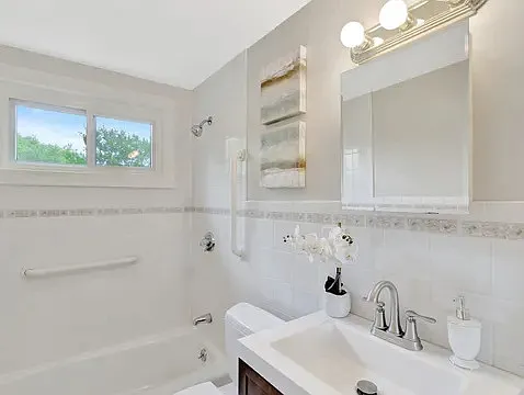24 River St #B — Photo 14