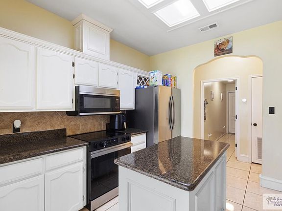 5th image of 1514 S Christian Cir