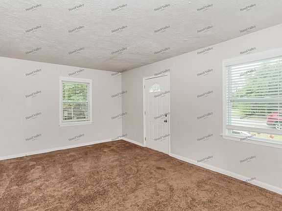 5th image of 802 Van Buren Ave