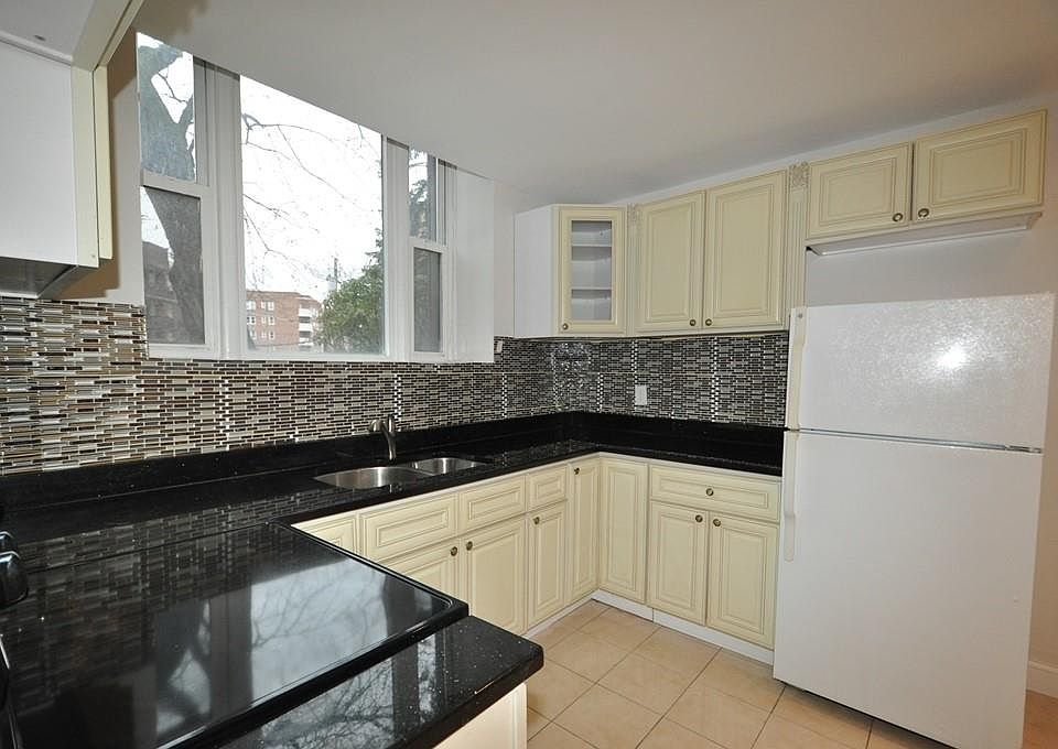 1st image of 55 E Hartsdale Avenue #55