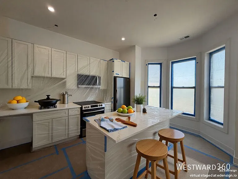 1538 N Halsted St #2N — Photo 1