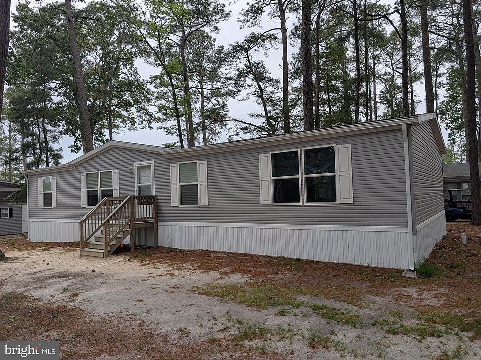 1st image of 27294 Lookout Rd #W32