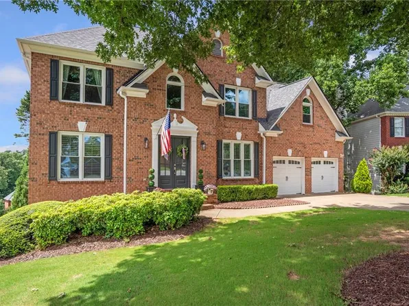 1730 Bucks Club Dr, Alpharetta, GA 30005