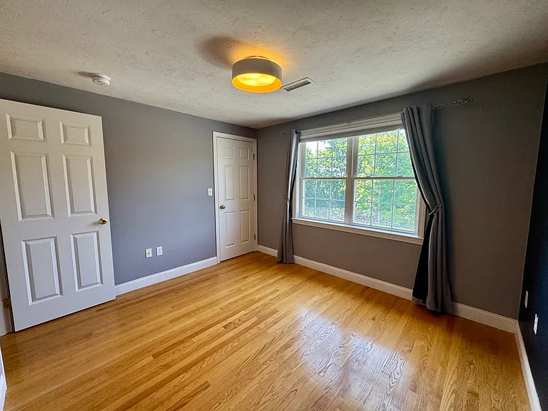 111 Hammond St #2 — Photo 7