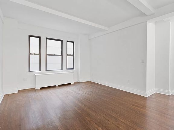 5th image of 215 W 75th St APT 6A