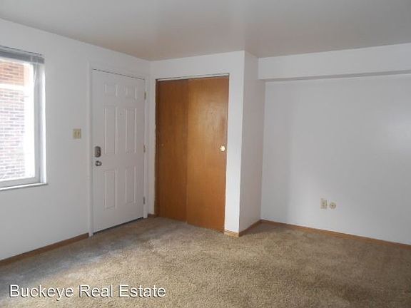 2nd image of 90 W 9th Ave APT 4