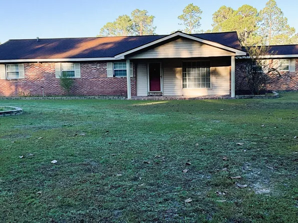 182 Angus Rd, Swainsboro, GA 30401