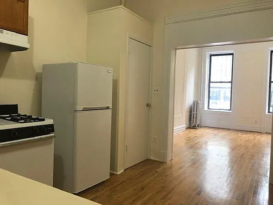 Rented by Mauro Bros Real Estate Services LLC | media 19