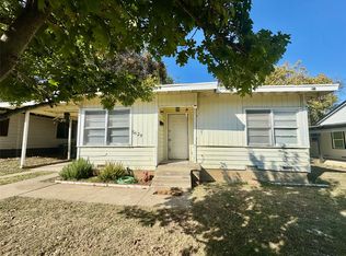 5629 Wainwright Dr, Fort Worth, TX 76112