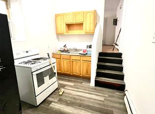 218 3rd St APT 1, Elizabeth, NJ 07206