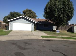 748 San Simeon Ct, Tulare, CA 93274