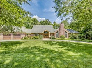 117 Mountain View Dr, Harwinton, CT 06791