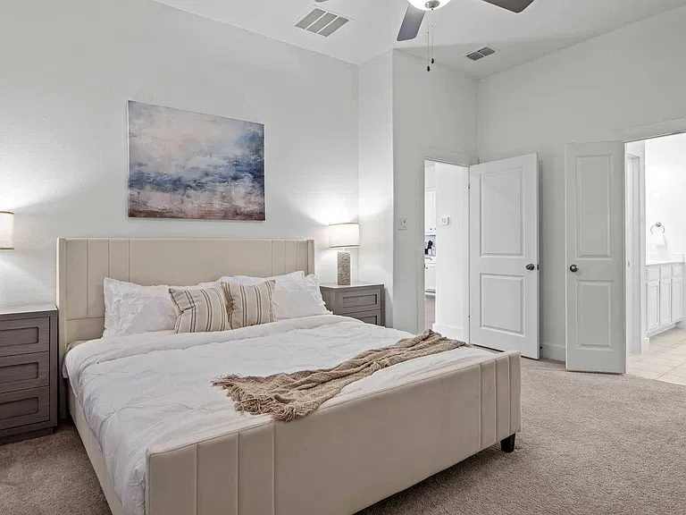 583 Bradley Dr — Photo 12
