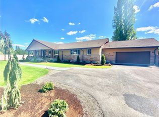 5714 79th St W, Lakewood, WA 98499