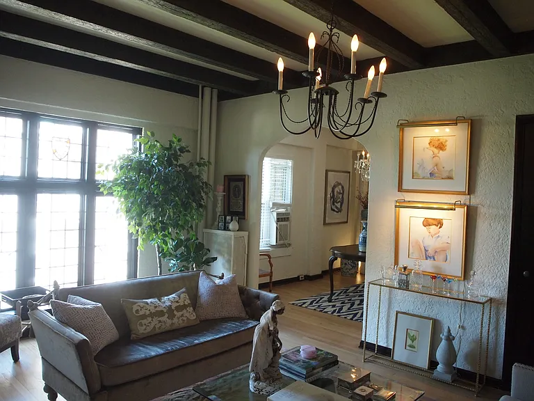 Oxford Gables Apartments — Photo 15