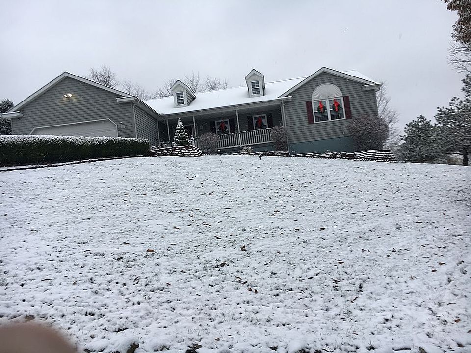 2nd image of 61258 Greenbriar Dr