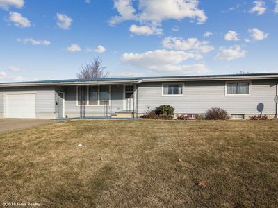 1623 Franklin Ave, Chariton, IA, 50049