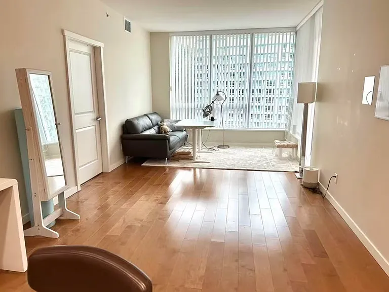 5728 Berton Ave #1001 — Photo 8