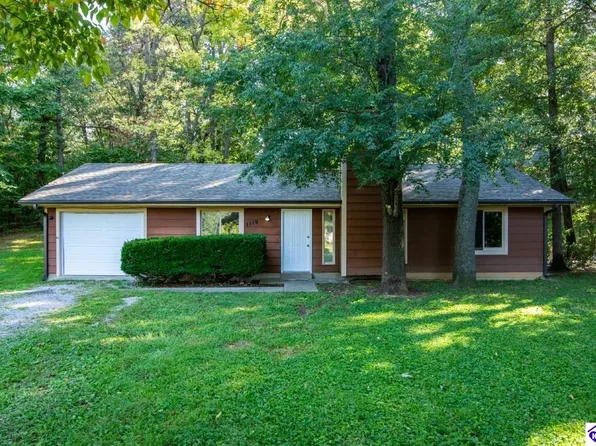 1119 Scenic Dr, Radcliff, KY 40160