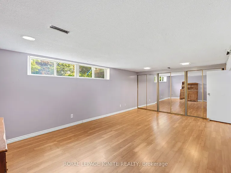 18 Gloaming Dr #BASEMENT — Photo 11