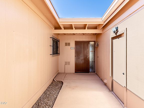 4th image of 1420 S Corsica Pl