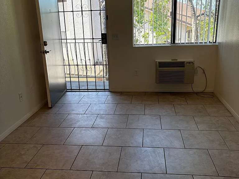 8539 Graves Ave #223 — Photo 7
