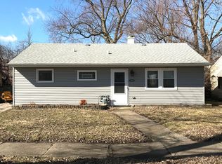 14616 Trumbull Ave, Midlothian, IL 60445