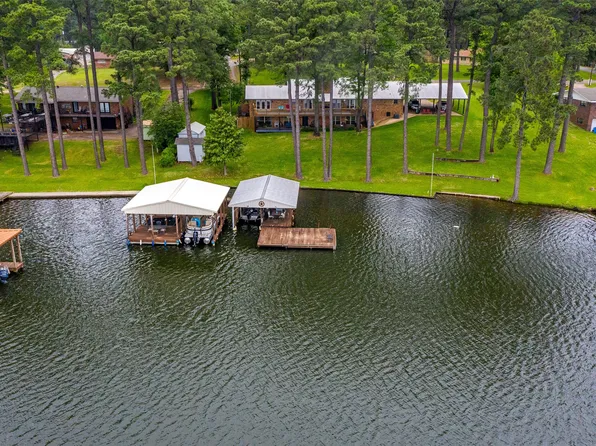 4131 Lakeshore Dr, Lone Star, TX 75668