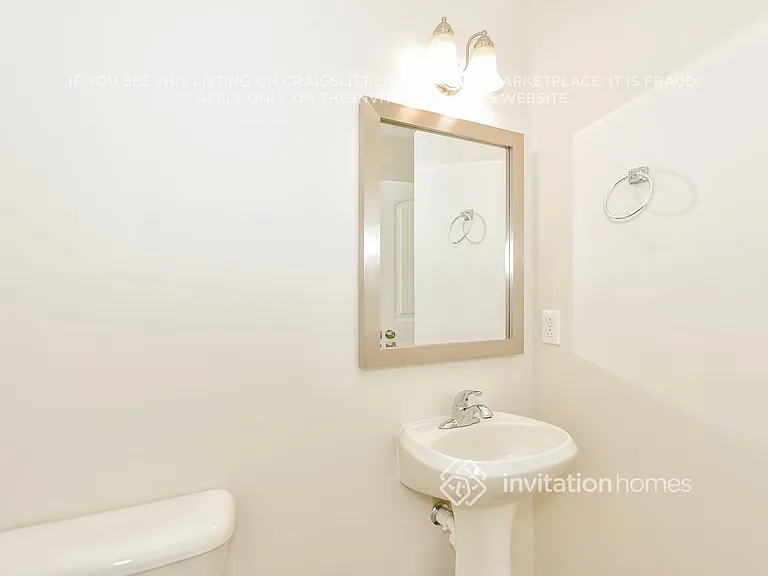 216 Dimaggio Dr — Photo 15
