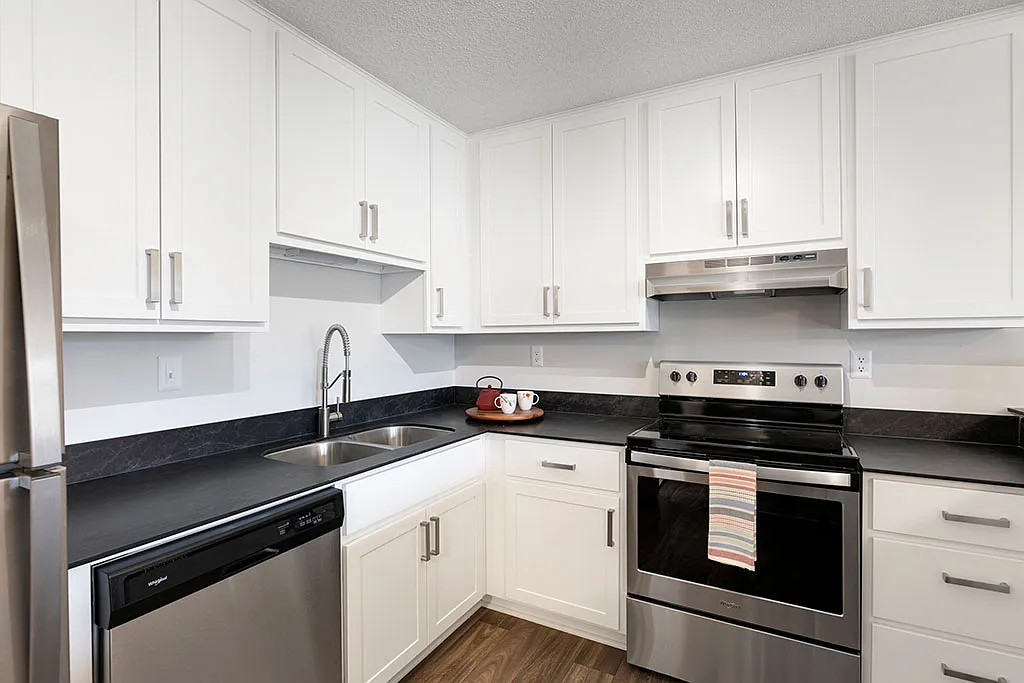 Tylia Apartments — Photo 1