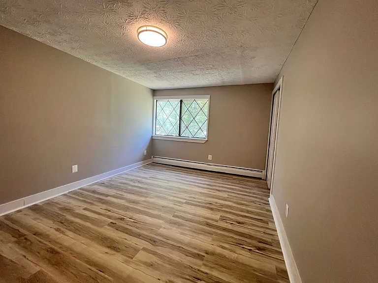 231 Ellington Rd #231 — Photo 8