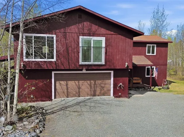 2762 S Walnut Wood Dr, Wasilla, AK 99623