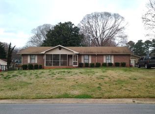 175 Johnson Dr, Braselton, GA 30517