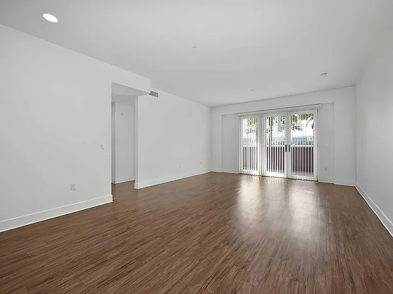 The Vivere Lofts — Photo 26
