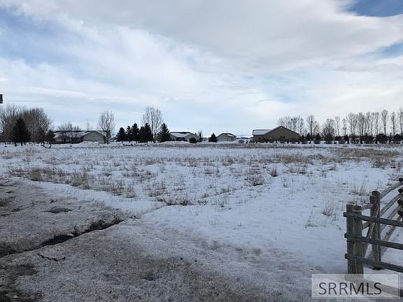 5th image of 3818 W Highway 33