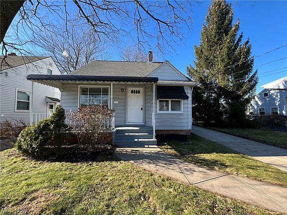 2nd image of 4742 Brookwood Dr