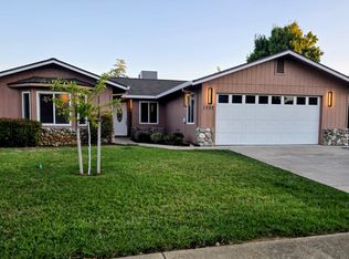 1707 Strauss Ln, Redding, CA 96003