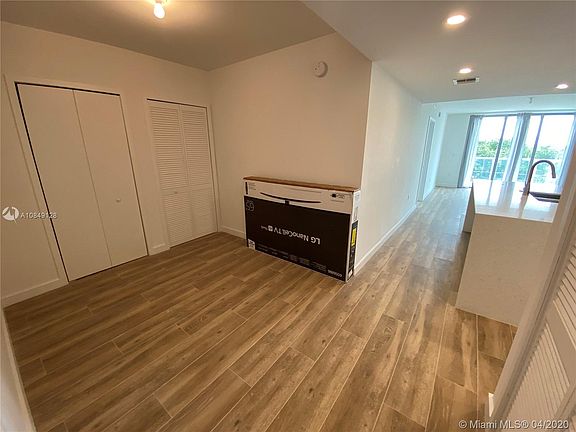 5th image of 13800 Highlands Dr #509